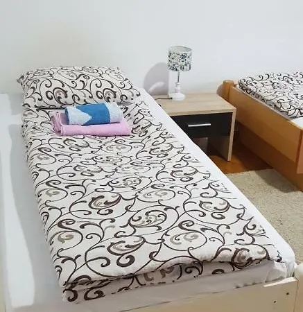 Apartment Aman Lägenhet Bihać